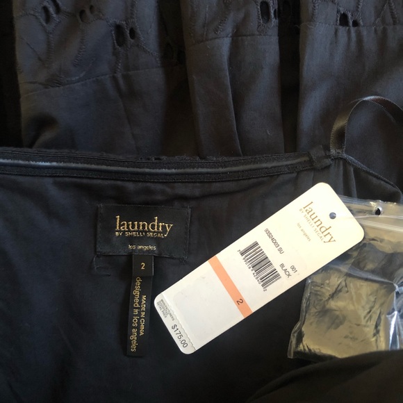 Gorgeous Black Strapless Cocktail Dress - Picture 3 of 6